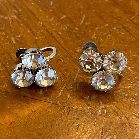 Clear Crystal Screw Back Vintage Silver Tone Earrings Made In Austria - Picture 7 of 15